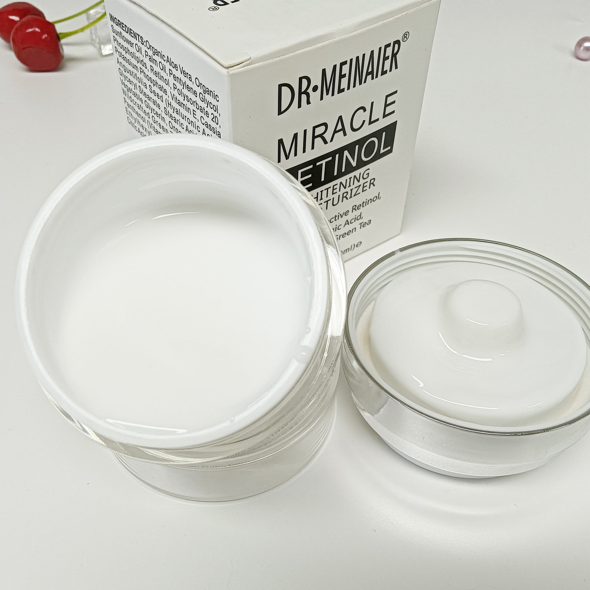 Retinol Moisturizing Cream Shrinks Pores And Restores Skin Care Retinol Moisturizing Cream Shrinks Pores And Restores Skin Care